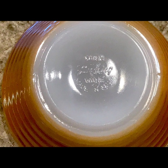 2 Fire King Ovenware Beehive Bowls - Picture 3 of 4